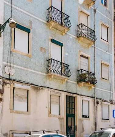 Amazing 3 Bedroom In Historical Graca Apartment Lisbon